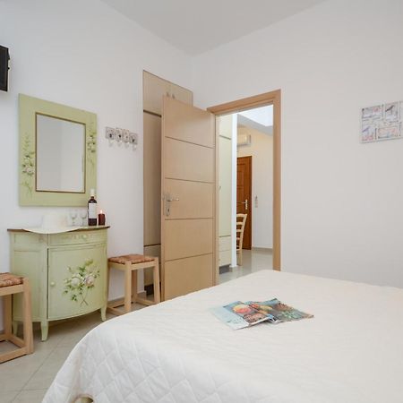 Mateus 2 Apartment Plaka  Bagian luar foto