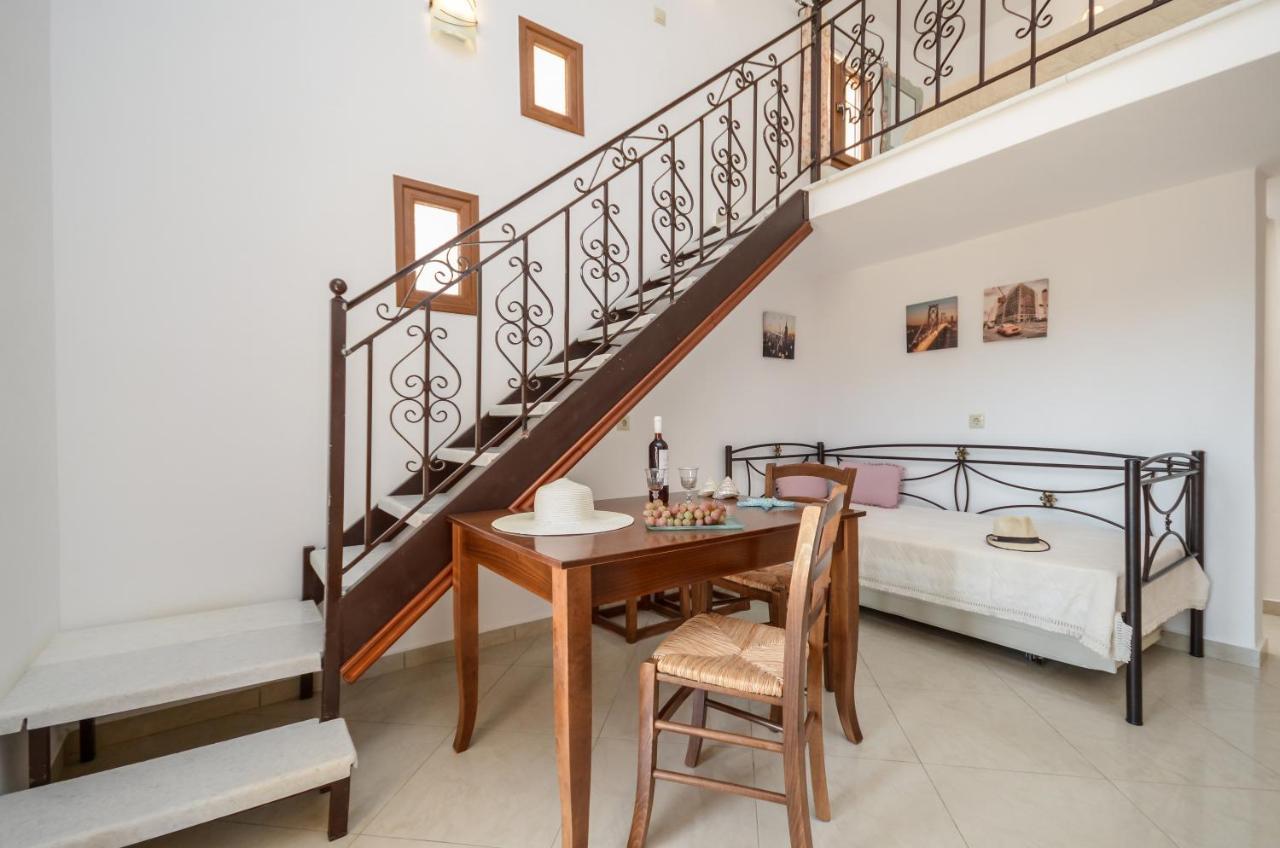 Mateus 2 Apartment Plaka  Bagian luar foto
