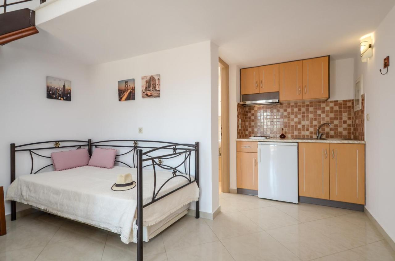 Mateus 2 Apartment Plaka  Bagian luar foto