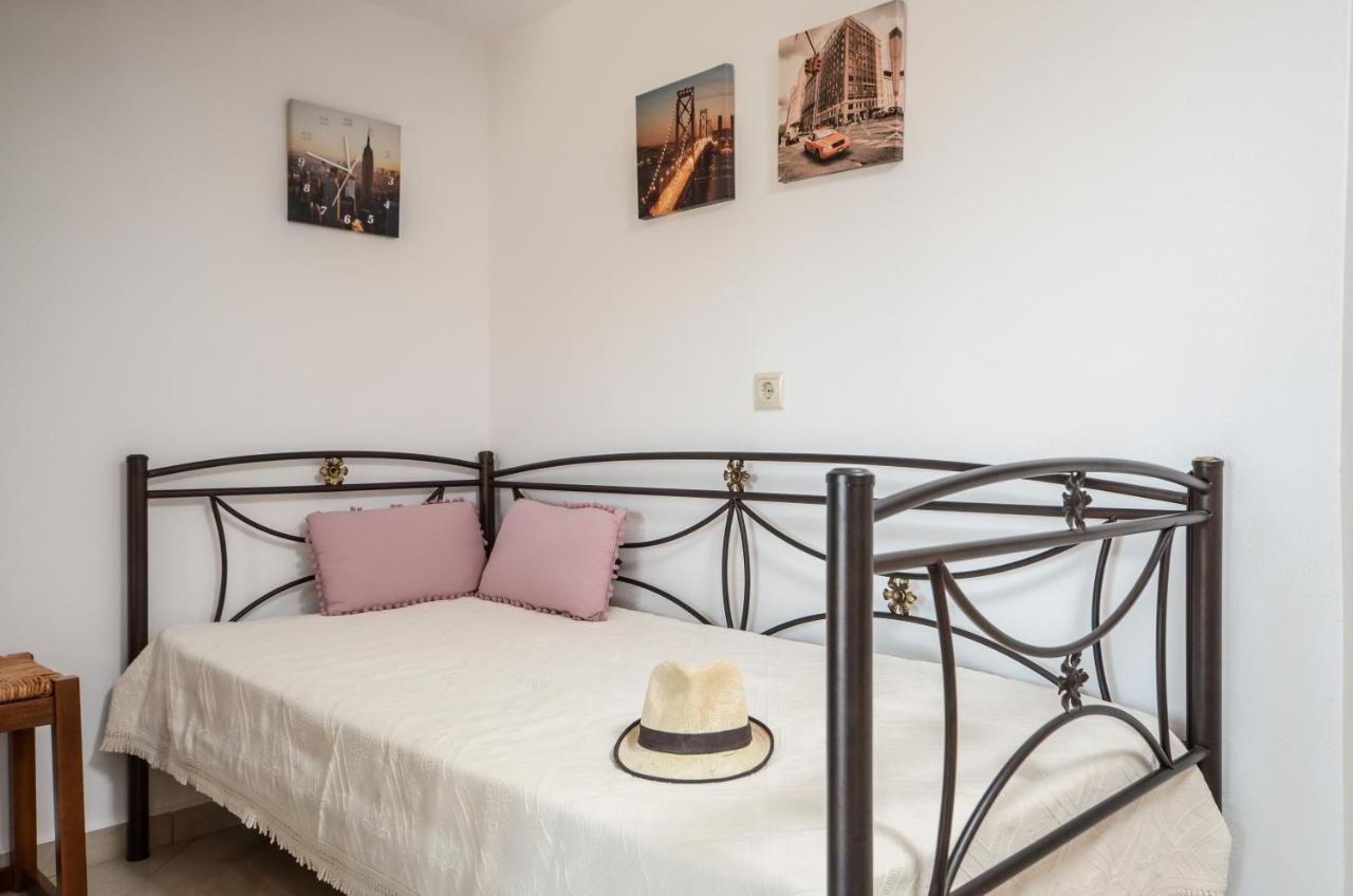 Mateus 2 Apartment Plaka  Bagian luar foto