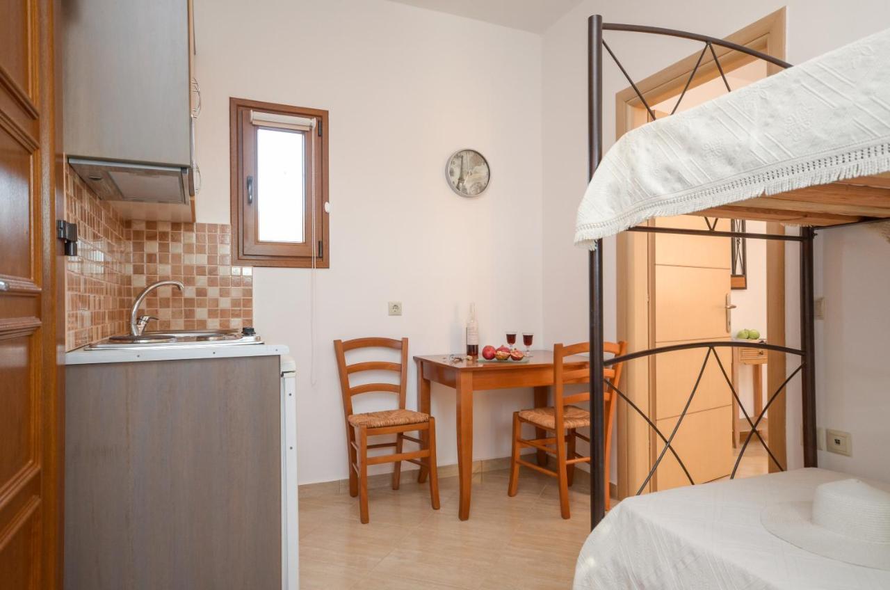 Mateus 2 Apartment Plaka  Bagian luar foto