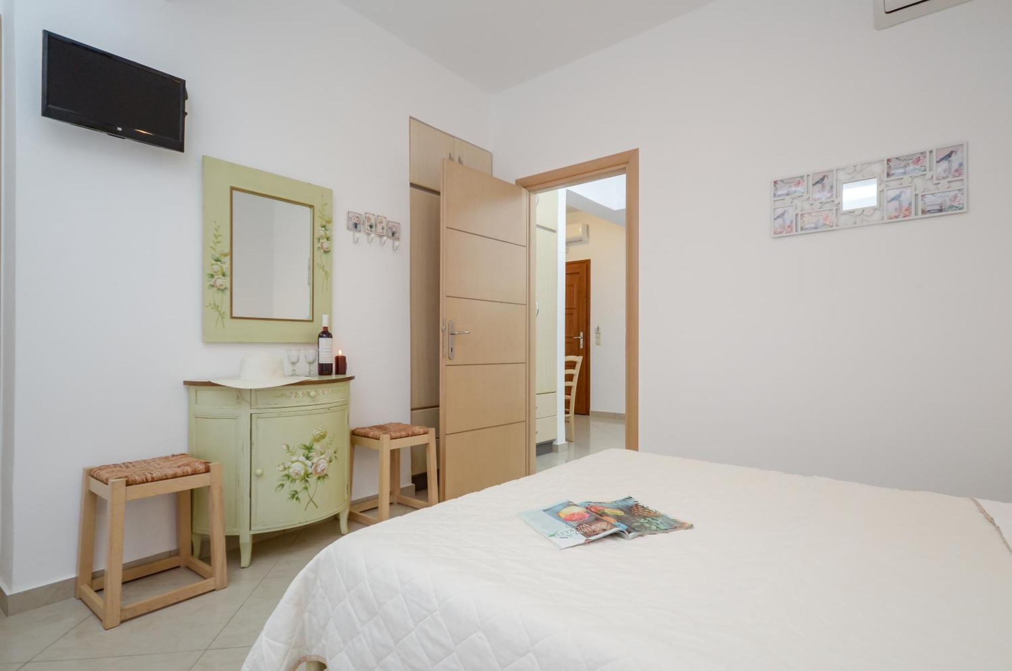 Mateus 2 Apartment Plaka  Bagian luar foto