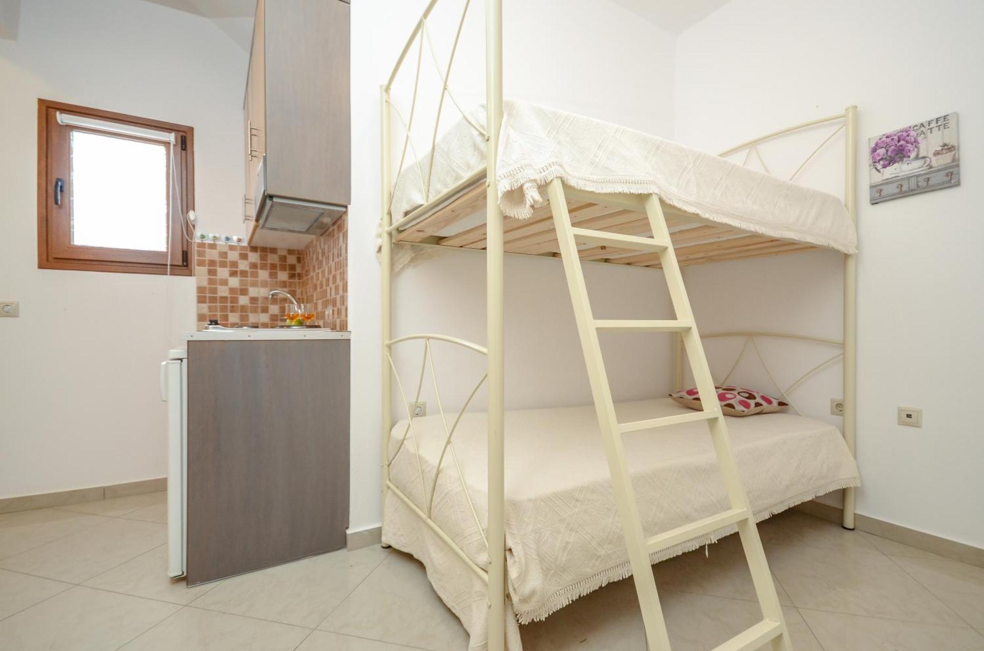 Mateus 2 Apartment Plaka  Bagian luar foto